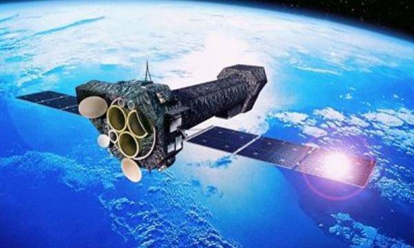 Accrescimento e cosmologia con i quasar ad alto redshift.